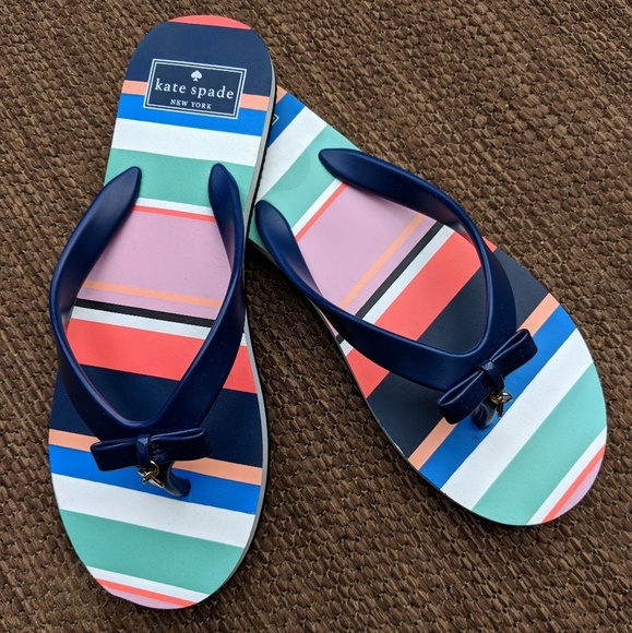 kate spade navy flip flops